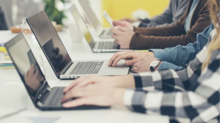 Elearning vs LMS systems