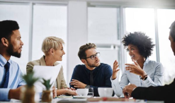 Best Good Discussion Topics for Workplace Meetings and Team Building ...