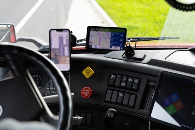 Fleet Tracking Solutions