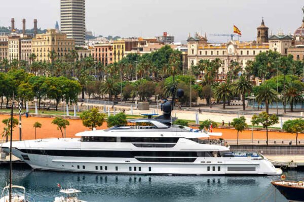 Itchko Ezratti Yacht