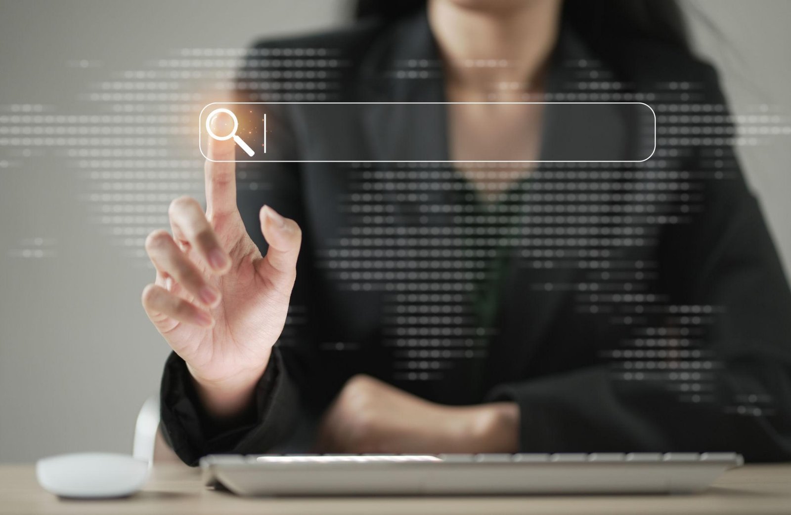 Online Reputation and Public Attention